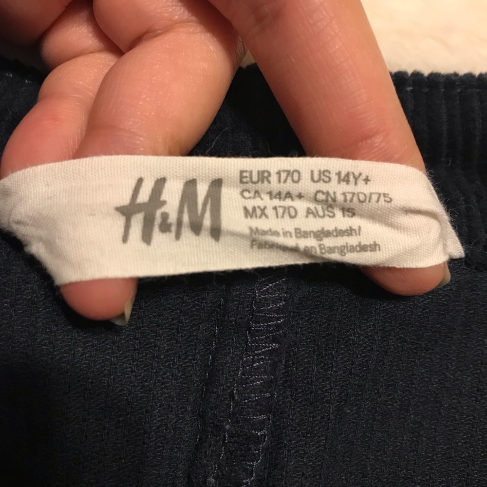 H&M Navy Blue Corduroy Button Up Skirt - Picture 4 of 7
